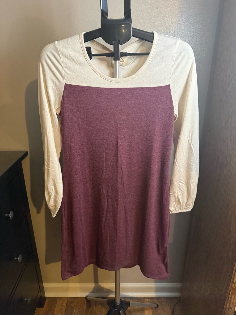 Chaser Cake & Pomegranate Colorblock Dress Medium NWT Anthropologie